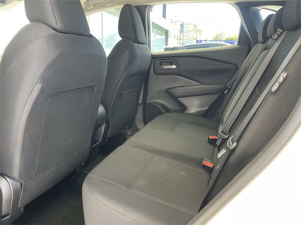 Nissan Qashqai DIG-T 103kW (140CV) mHEV 4x2 Acenta - Foto 2