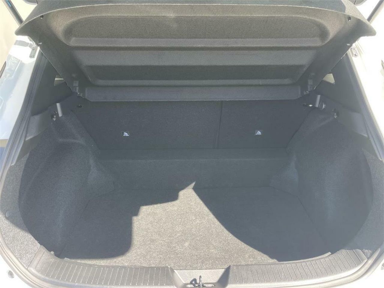 Nissan Qashqai DIG-T 103kW (140CV) mHEV 4x2 Acenta - Foto 2