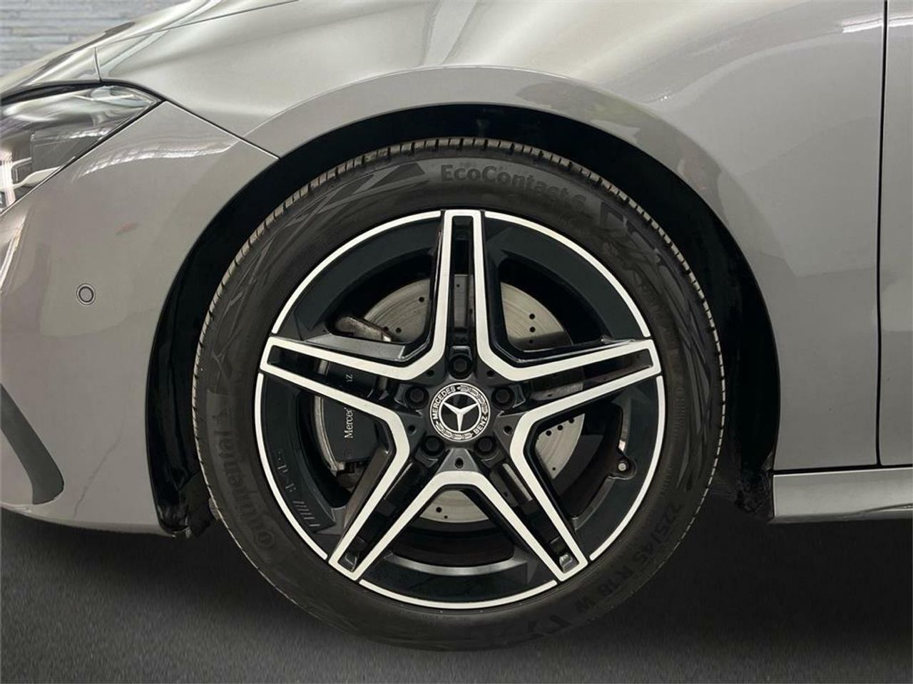 Mercedes CLA 200 d Shooting Brake - Foto 2