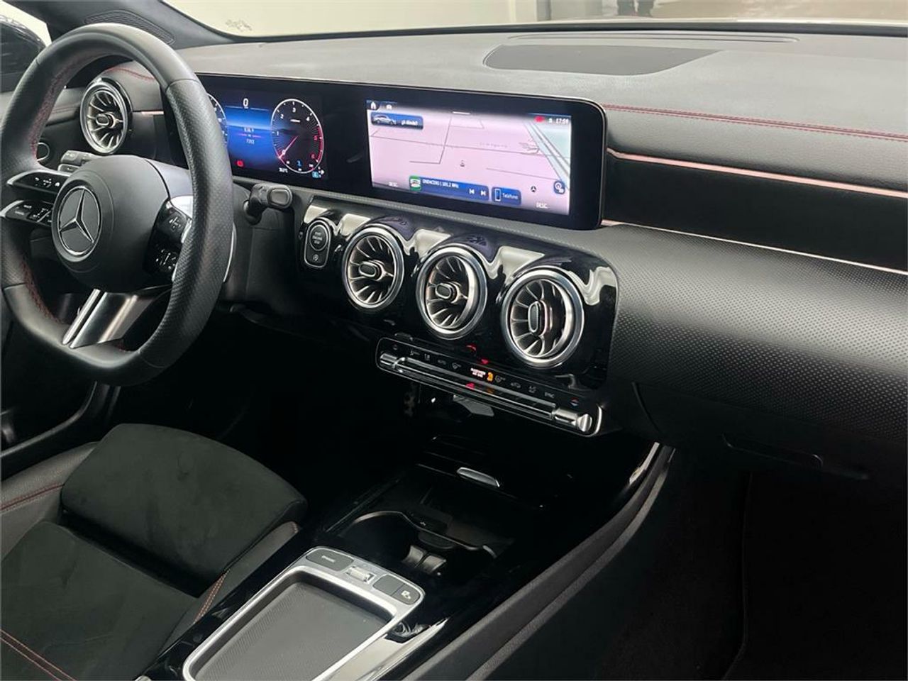Mercedes CLA 200 d Shooting Brake - Foto 2