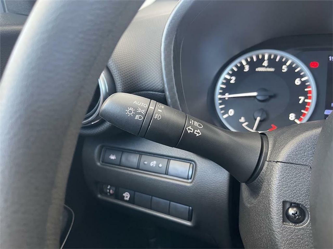 Nissan Juke DIG-T 84 kW (114 CV) DCT 7 Vel. Acenta - Foto 2