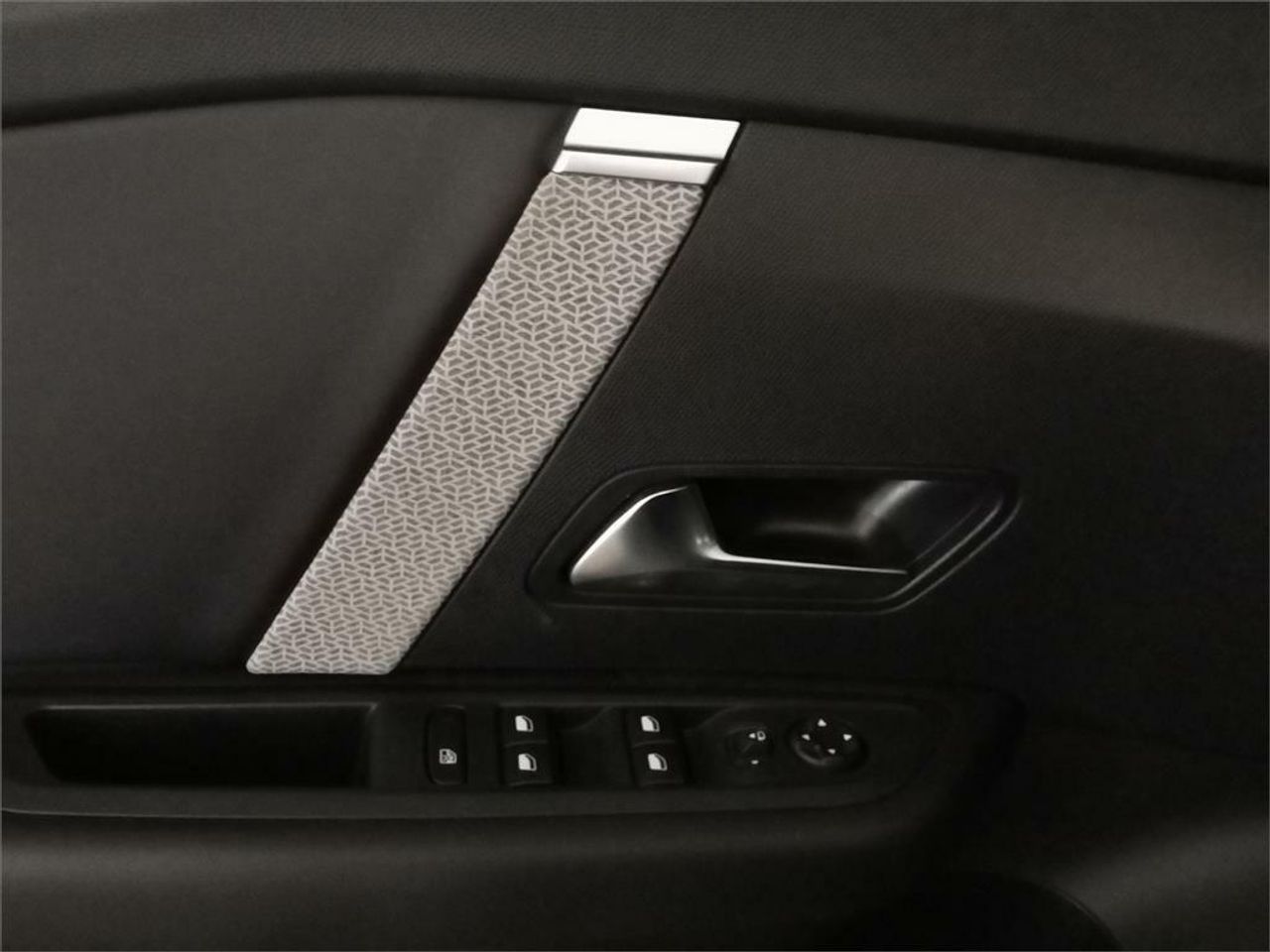 Citroën C4 PureTech 130 S&S 6v Feel Pack - Foto 2