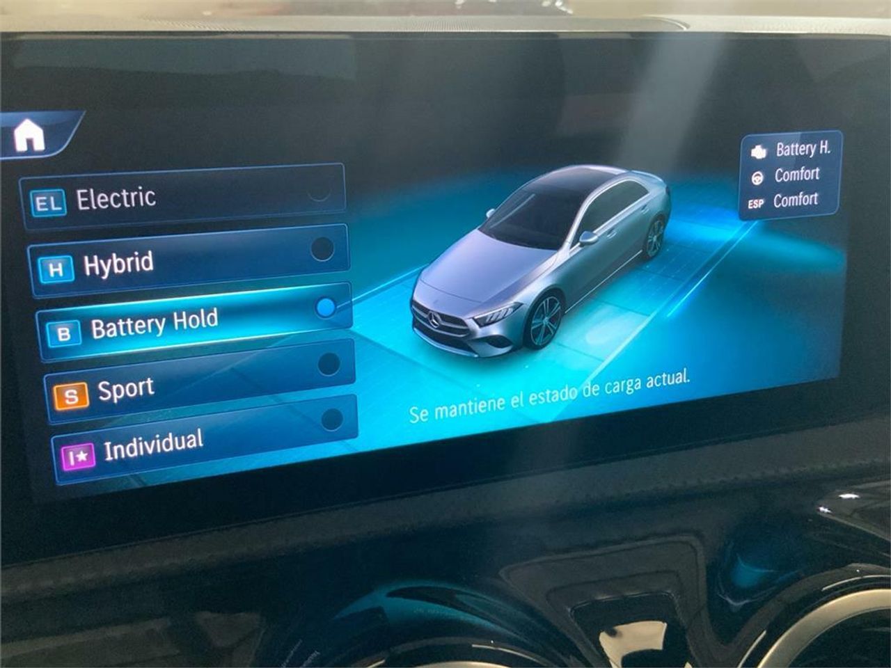 Mercedes Clase A 250 e Sedán - Foto 2