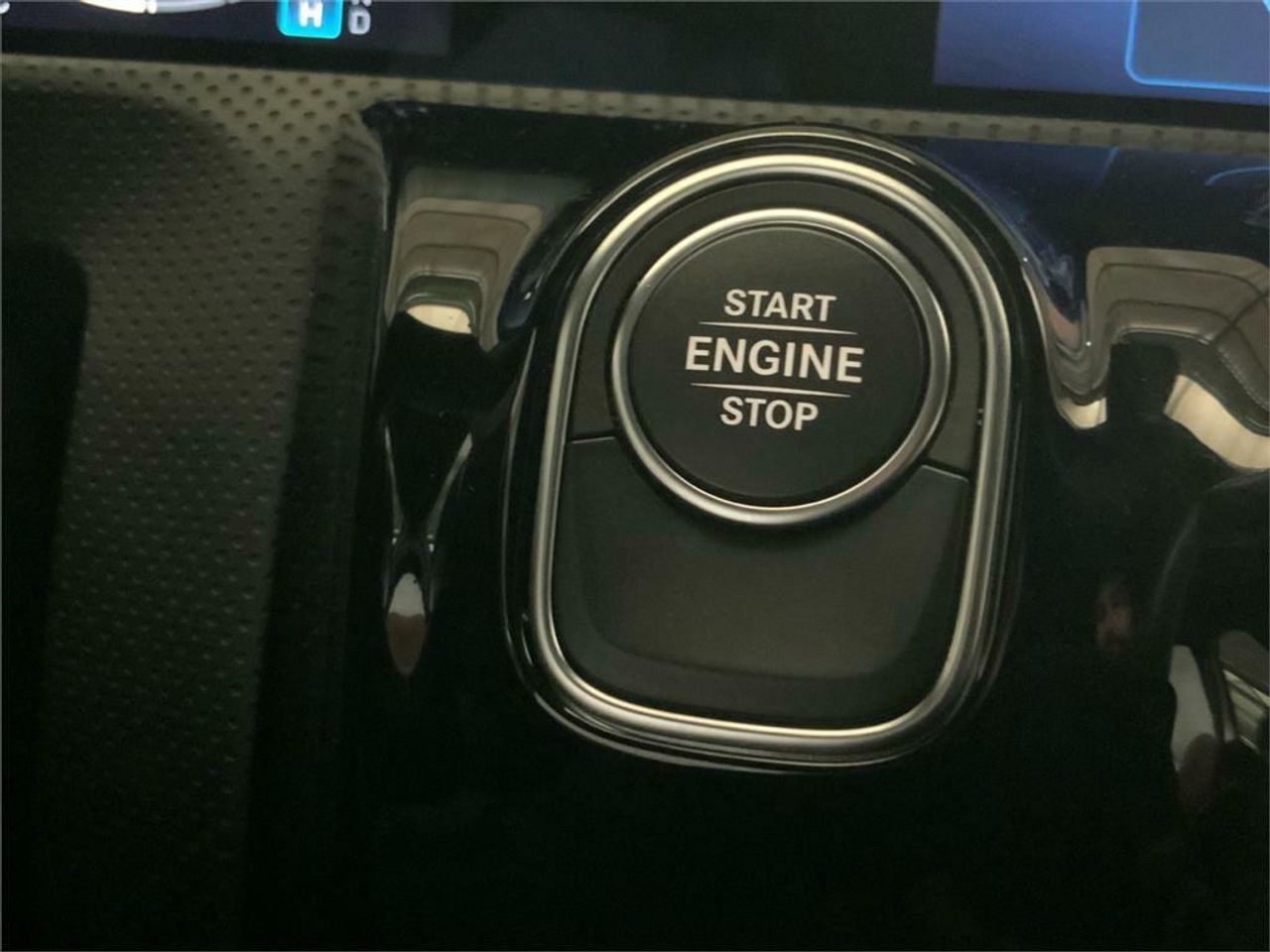 Mercedes Clase A 250 e Sedán - Foto 2