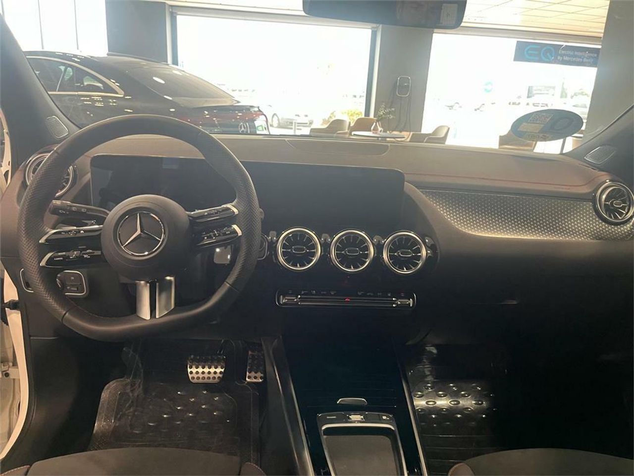 Mercedes EQA EQA 250+ - Foto 2