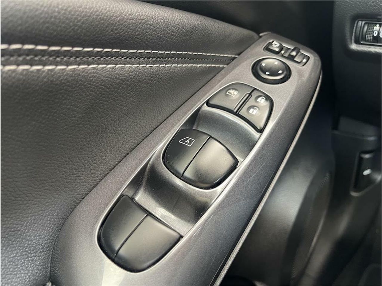 Nissan Juke DIG-T 84 kW (114 CV) DCT 7V N-Connecta - Foto 2