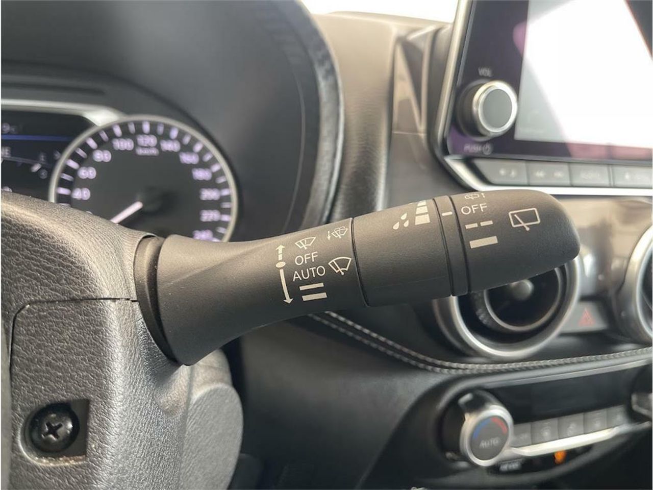 Nissan Juke DIG-T 84 kW (114 CV) DCT 7V N-Connecta - Foto 2