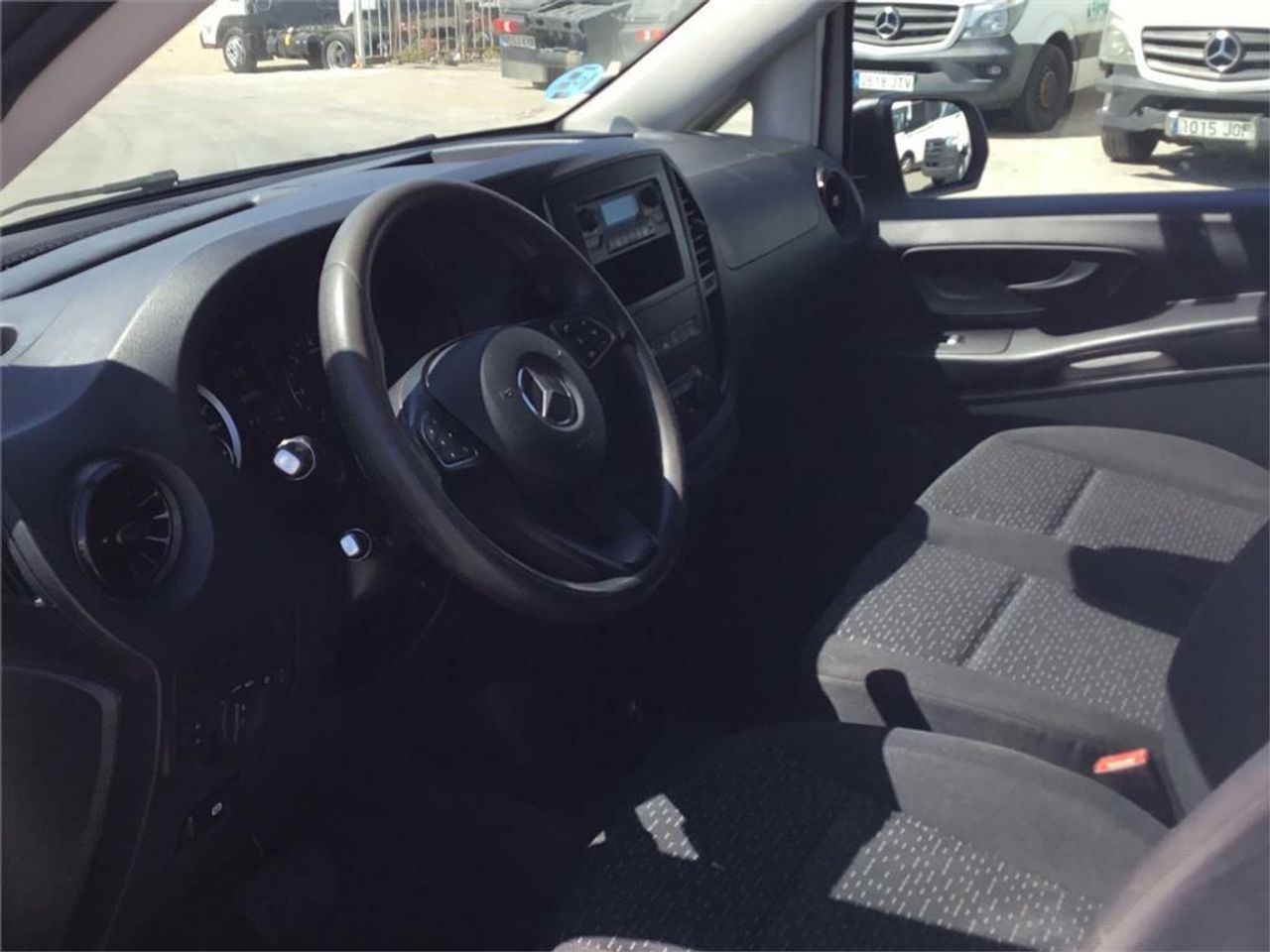 Mercedes Vito 114CDI AT 100kW furgón Pro larga - Foto 2