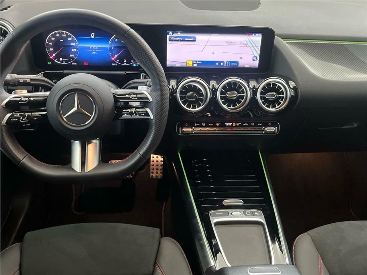 Mercedes GLA 200 d - Foto 2