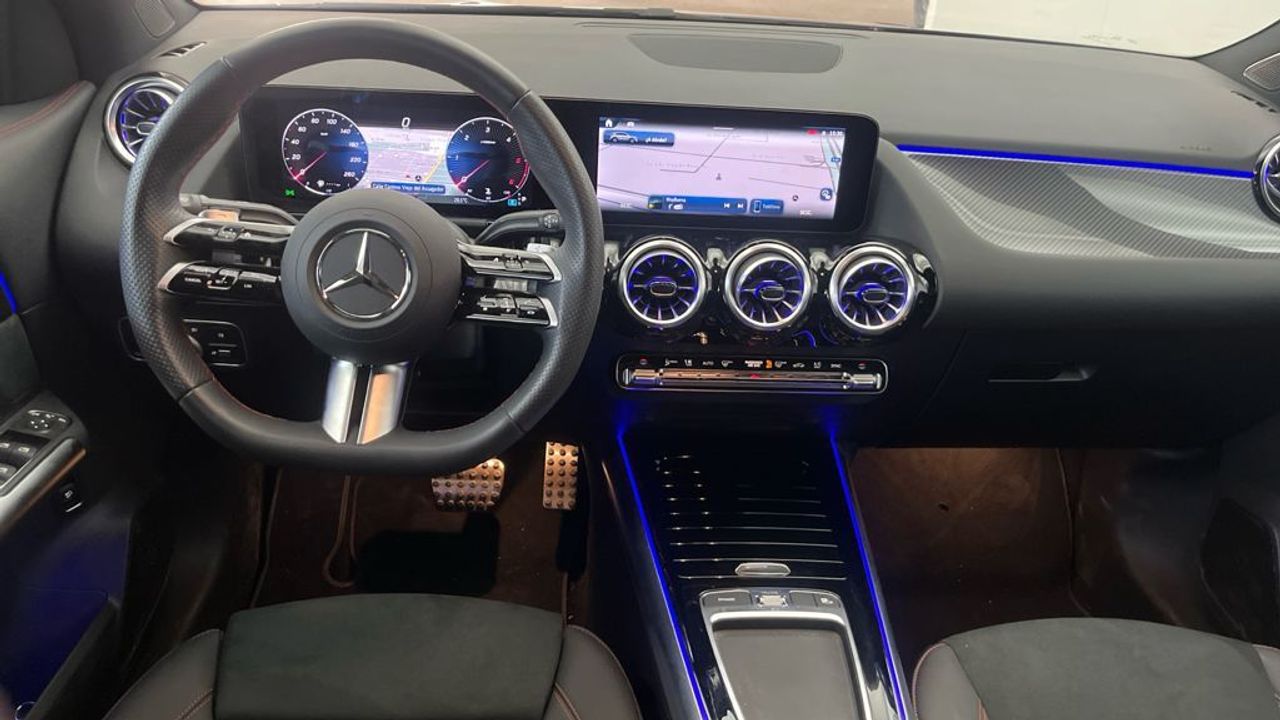 Mercedes GLA 200 d - Foto 2