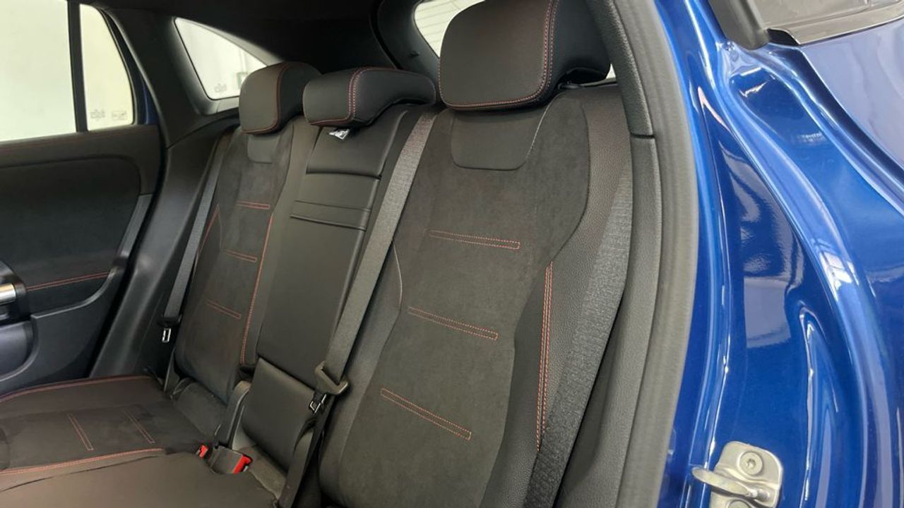 Mercedes GLA 200 d - Foto 2