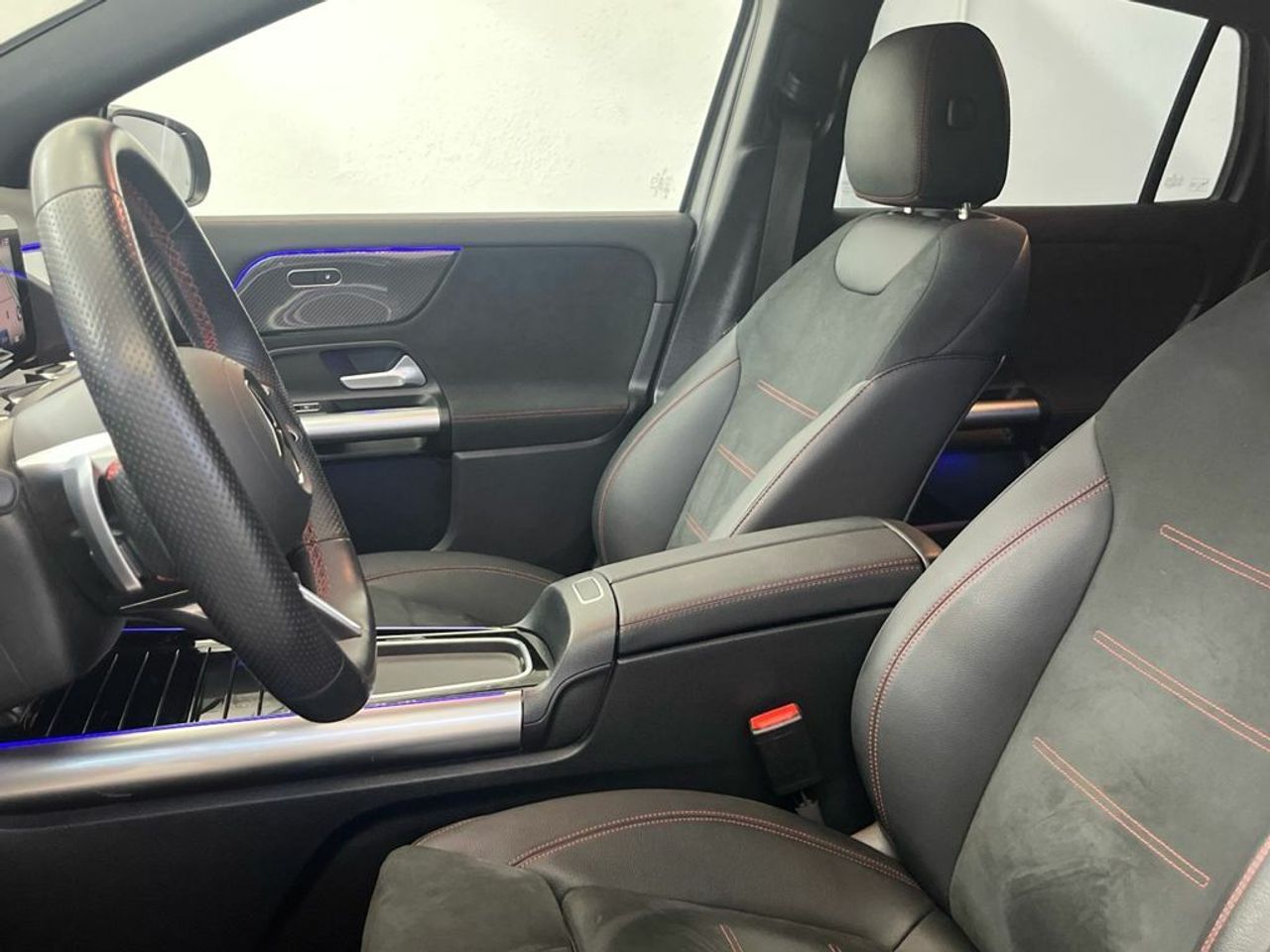 Mercedes GLA 200 d - Foto 2