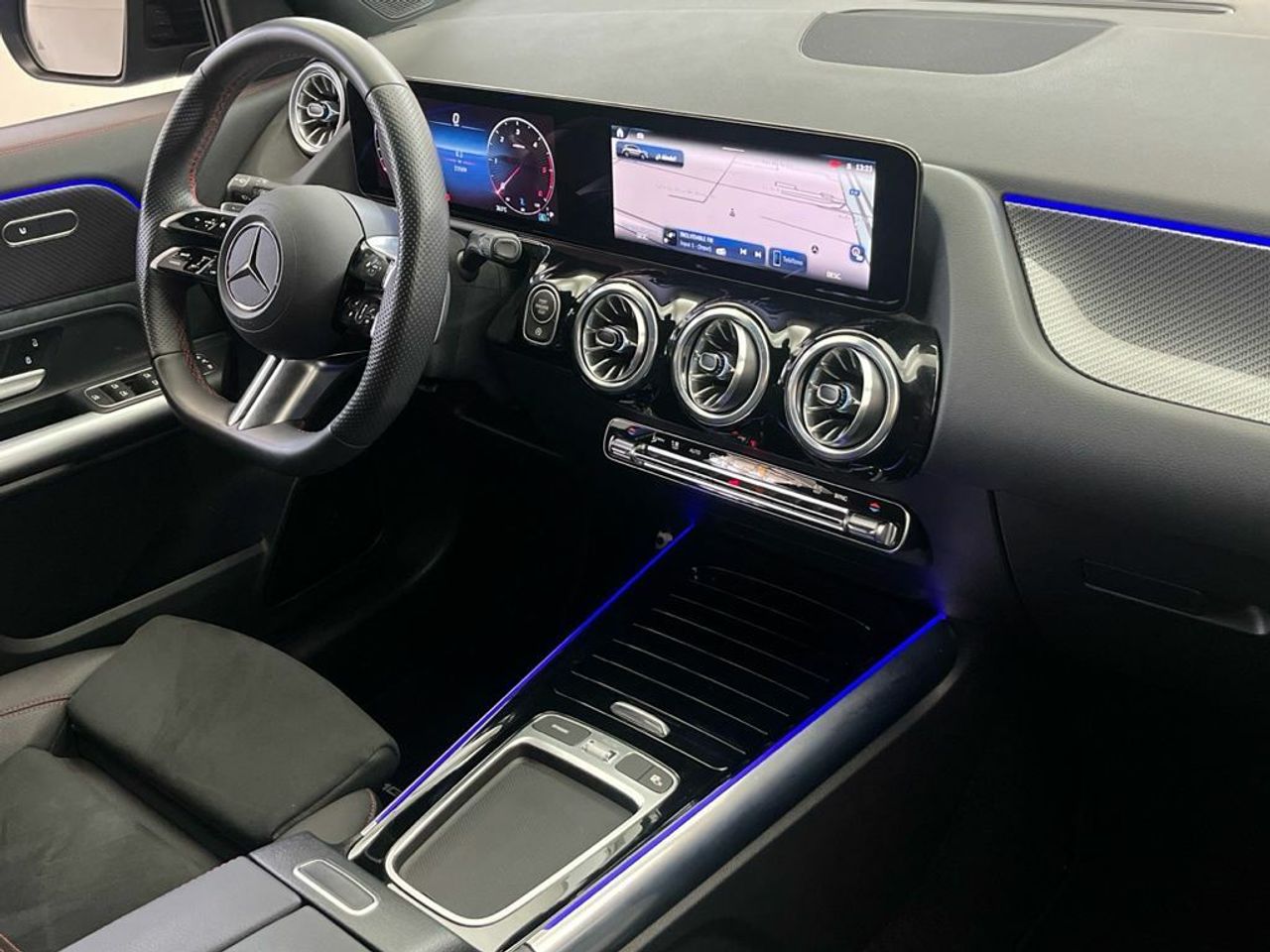 Mercedes GLA 200 d - Foto 2