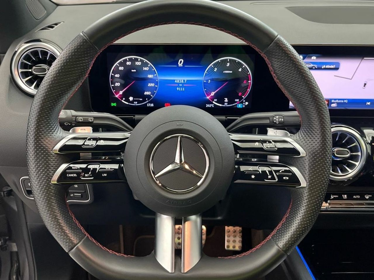 Mercedes GLA 200 d - Foto 2