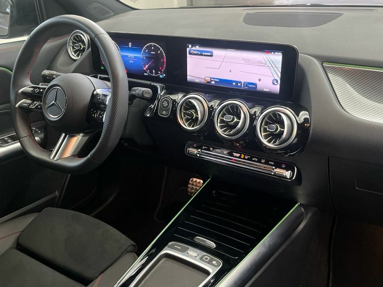 Mercedes GLA 200 d - Foto 2