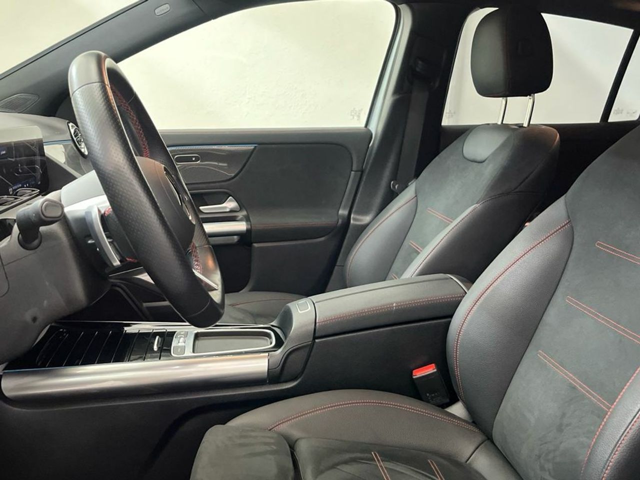 Mercedes GLA 200 d - Foto 2