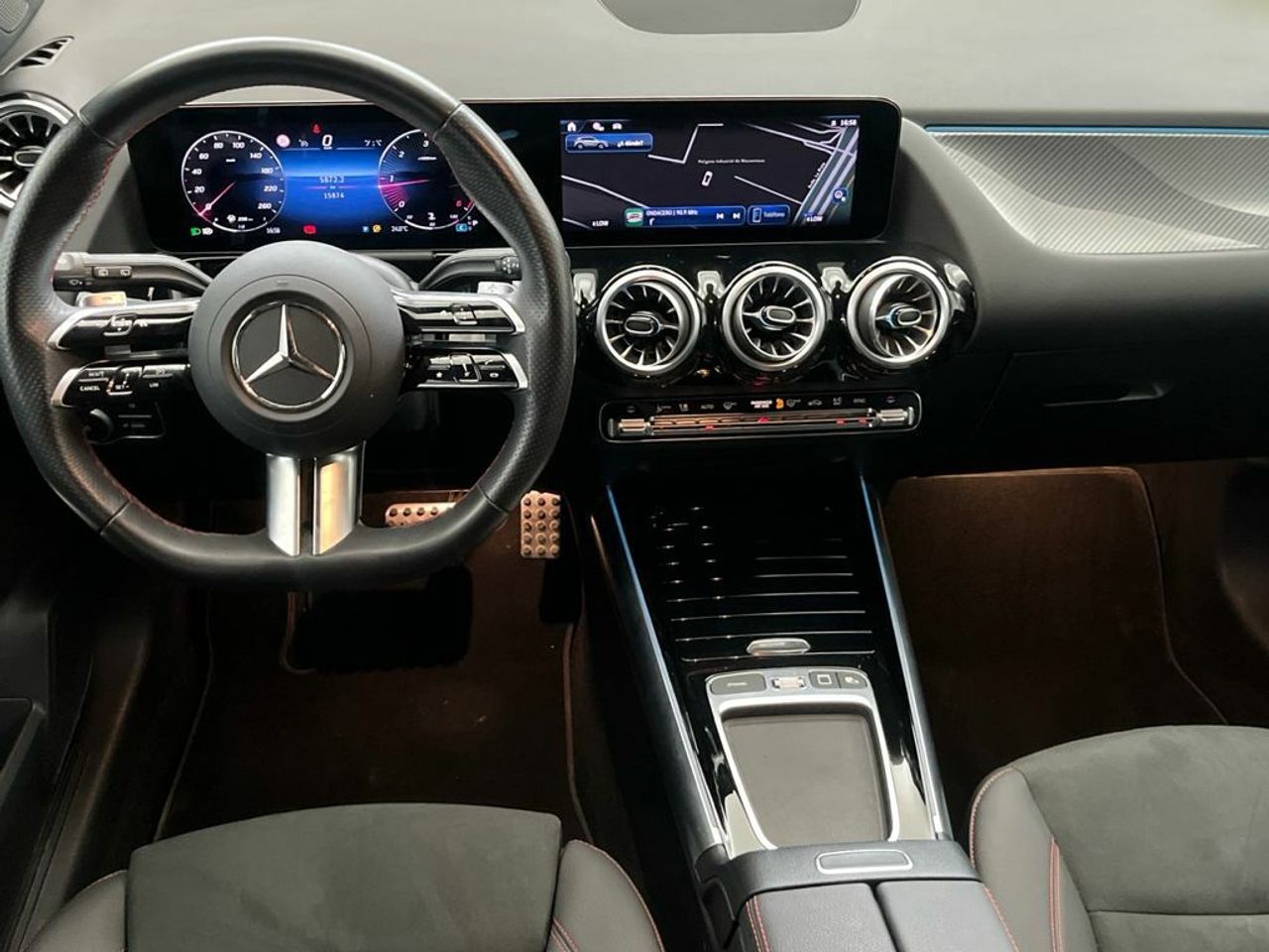 Mercedes GLA 200 d - Foto 2