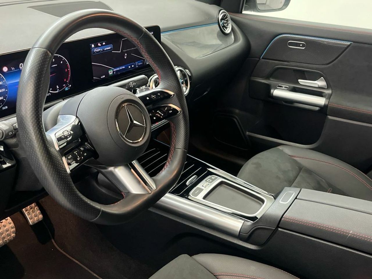 Mercedes GLA 200 d - Foto 2