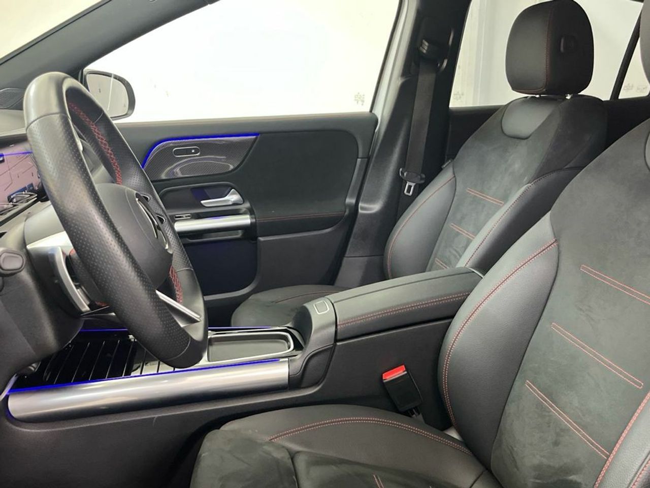 Mercedes GLA 200 d - Foto 2