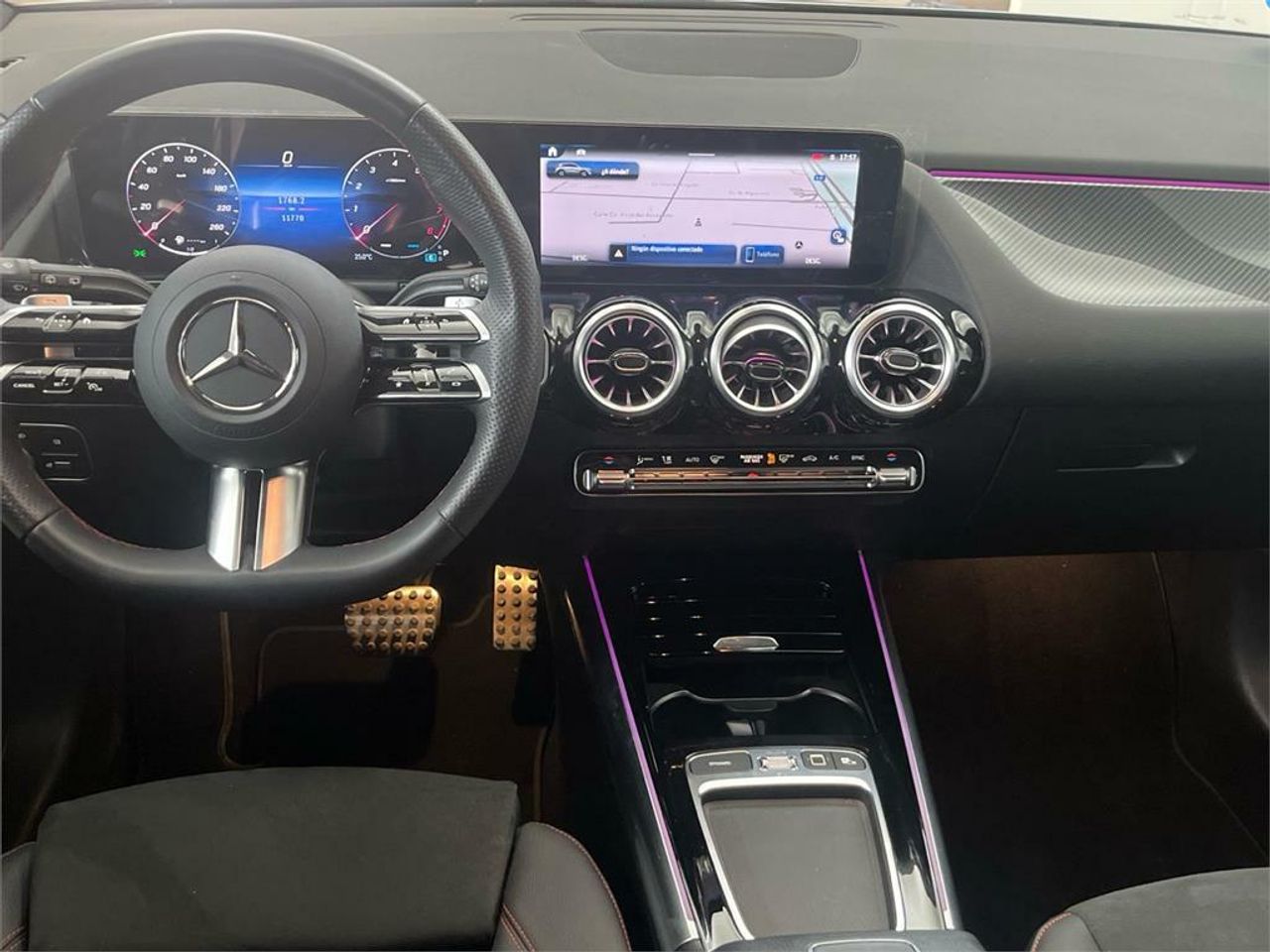 Mercedes GLA 200 d - Foto 2