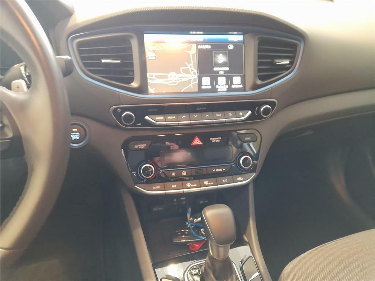 Hyundai IONIQ 1.6 GDI HEV Tecno DT - Foto 2