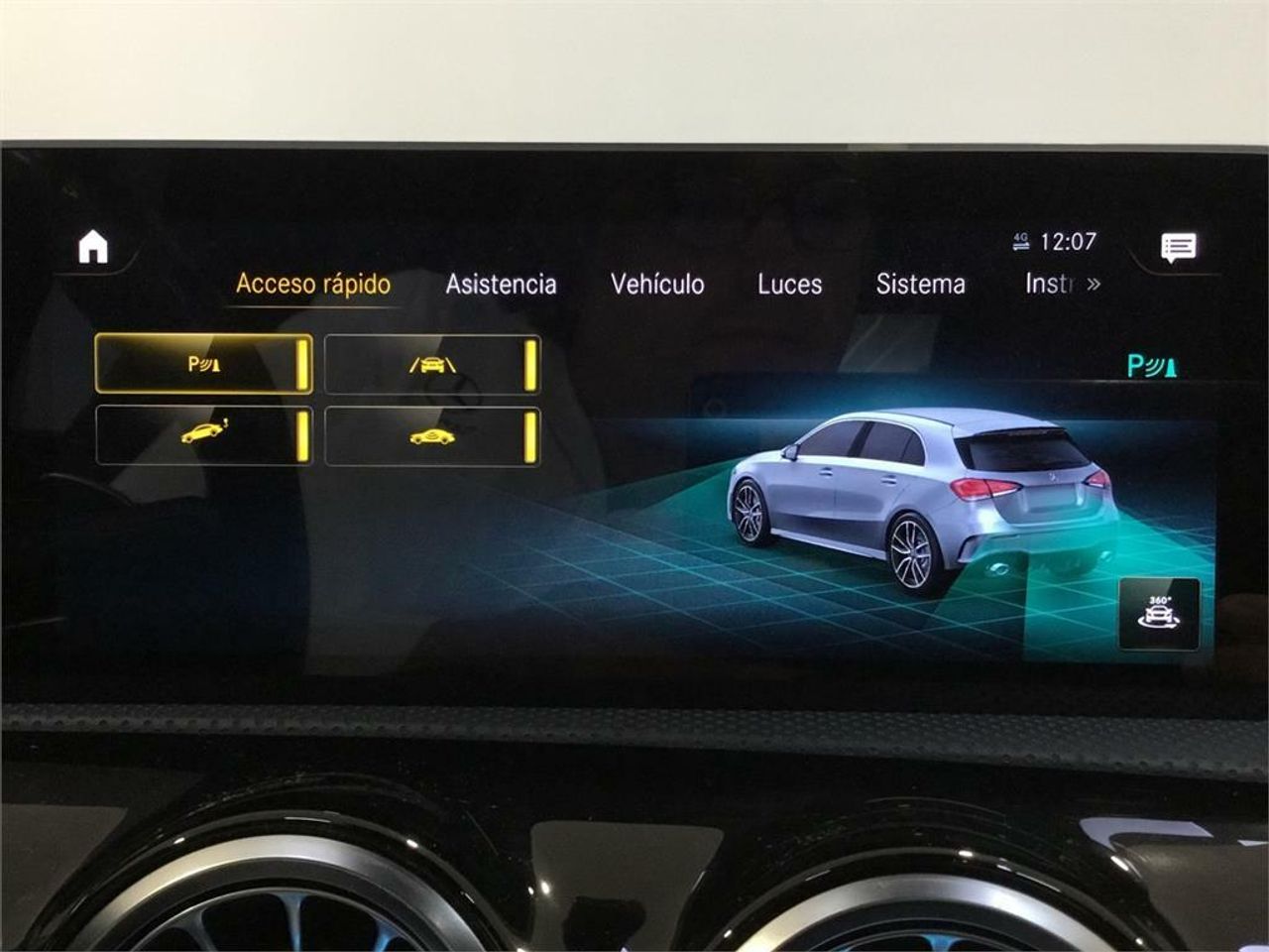 Mercedes Clase A Mercedes-AMG A 35 4MATIC+ - Foto 2