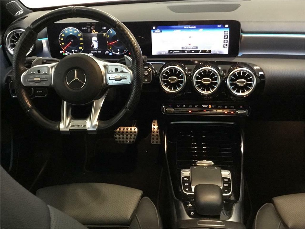Mercedes Clase A Mercedes-AMG A 35 4MATIC+ - Foto 2
