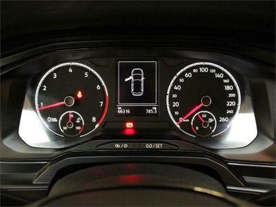 Volkswagen Polo Advance 1.0 59kW (80CV)