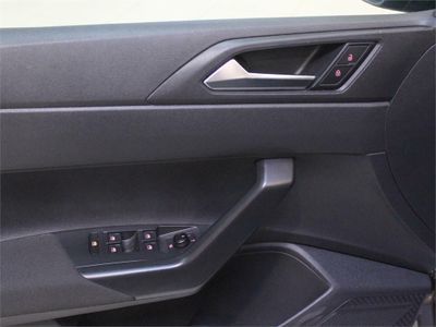 Volkswagen Polo Advance 1.0 59kW (80CV)