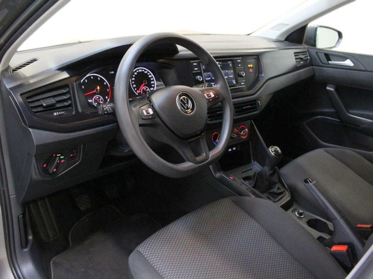 Volkswagen Polo Advance 1.0 59kW (80CV) - Foto 2