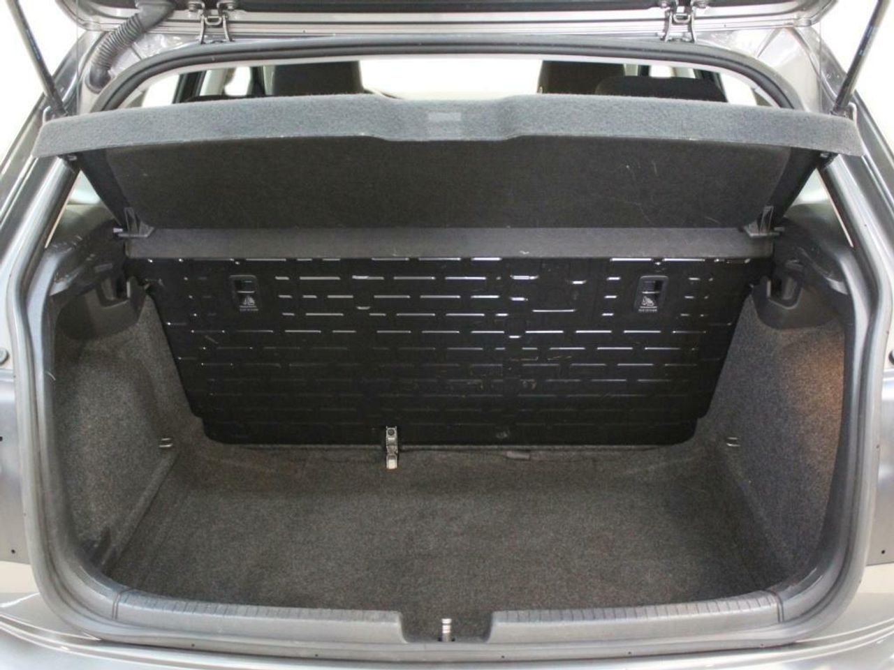 Volkswagen Polo Advance 1.0 59kW (80CV) - Foto 2