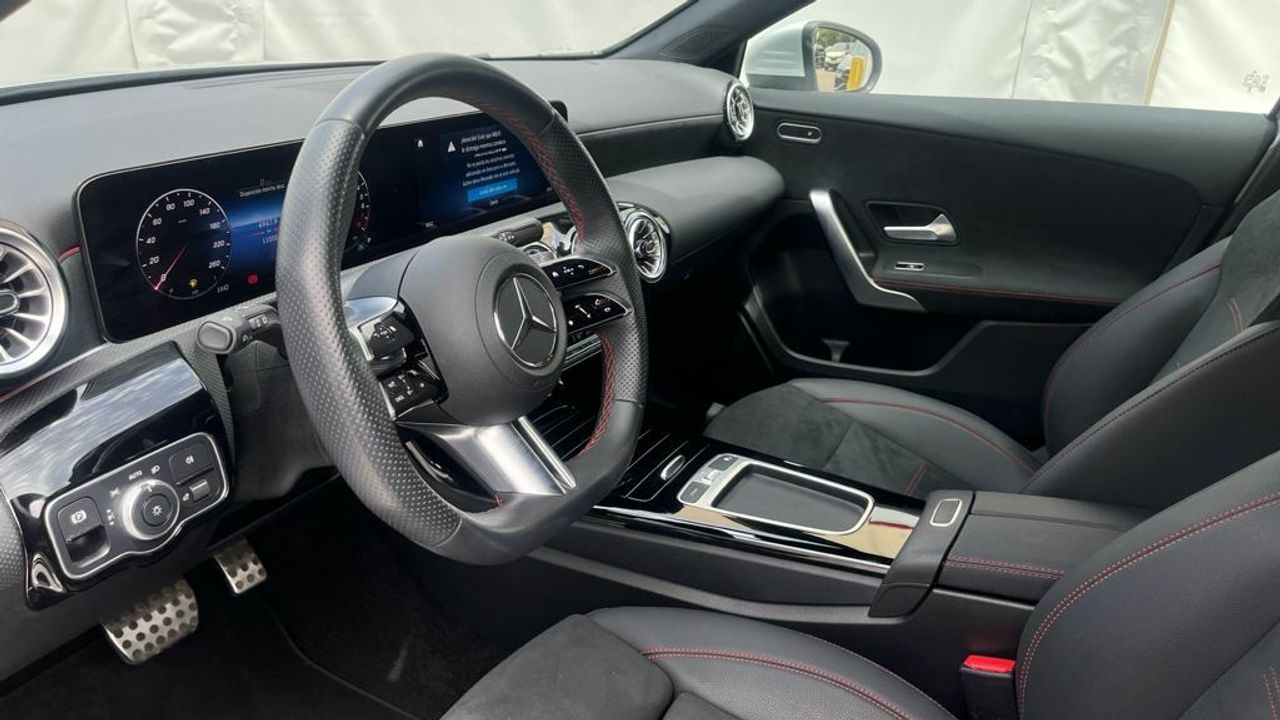 Mercedes Clase A 250 e Compacto - Foto 2