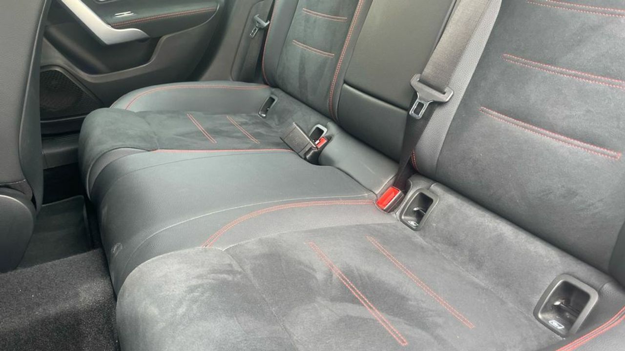 Mercedes Clase A 250 e Compacto - Foto 2