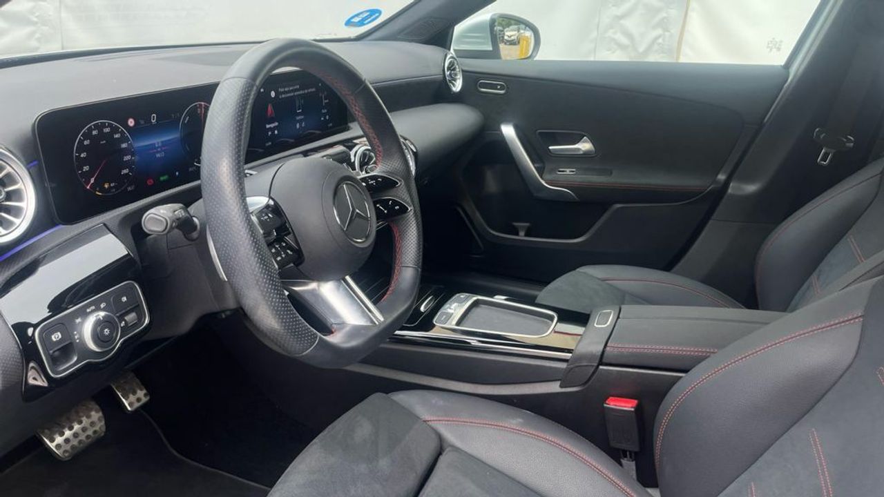 Mercedes Clase A 250 e Compacto - Foto 2