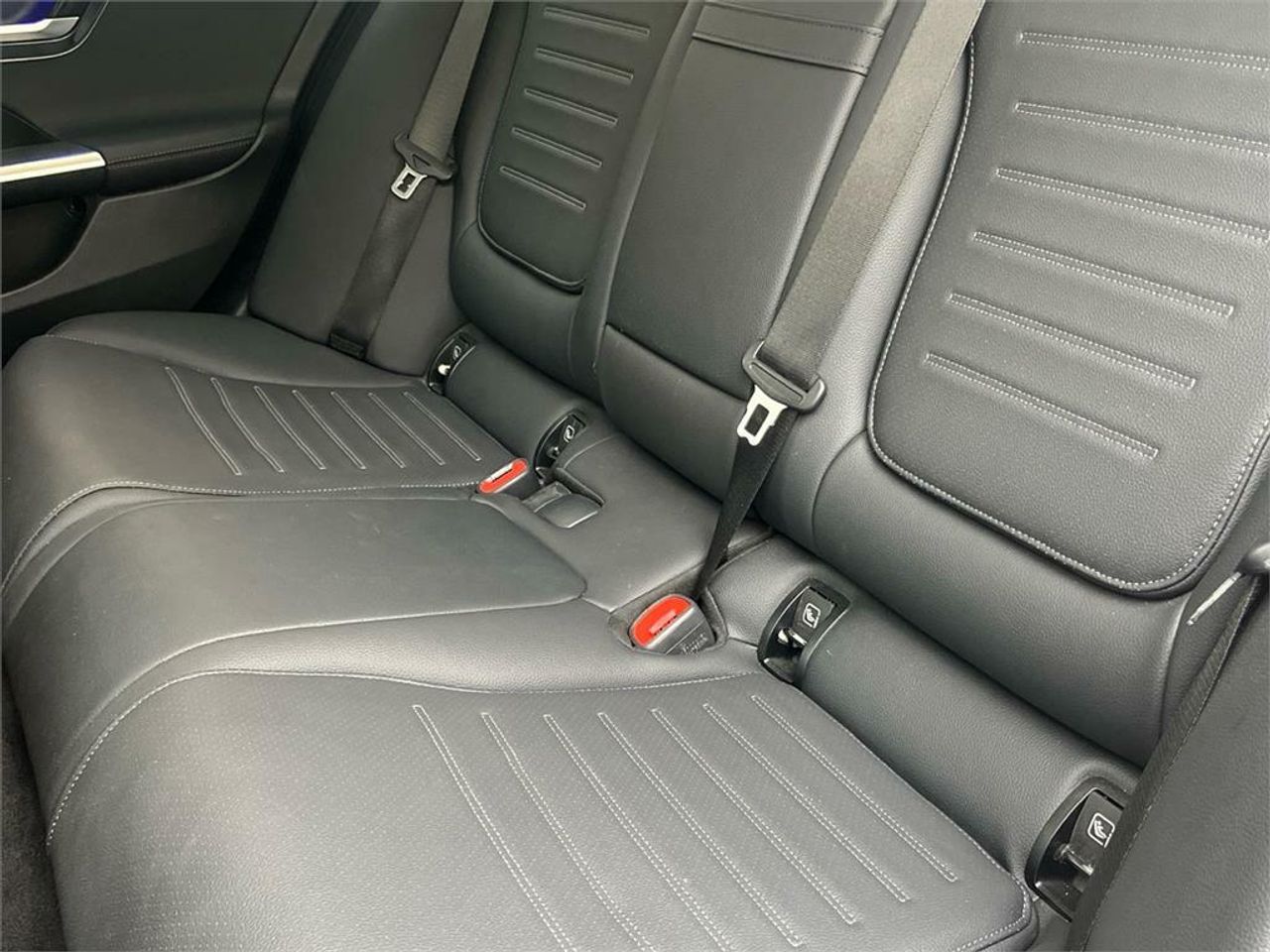 Mercedes Clase C 300 d e Berlina - Foto 2