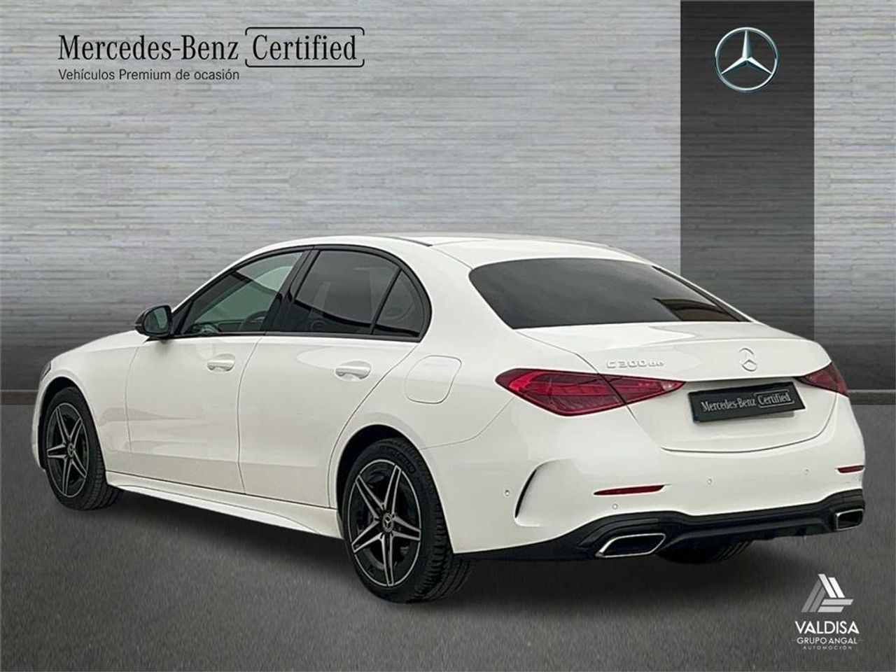 Mercedes Clase C 300 d e Berlina - Foto 2