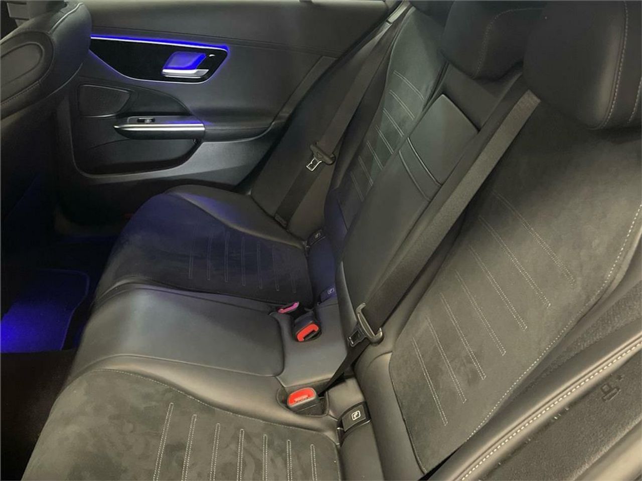 Mercedes Clase C 300 e Estate - Foto 2
