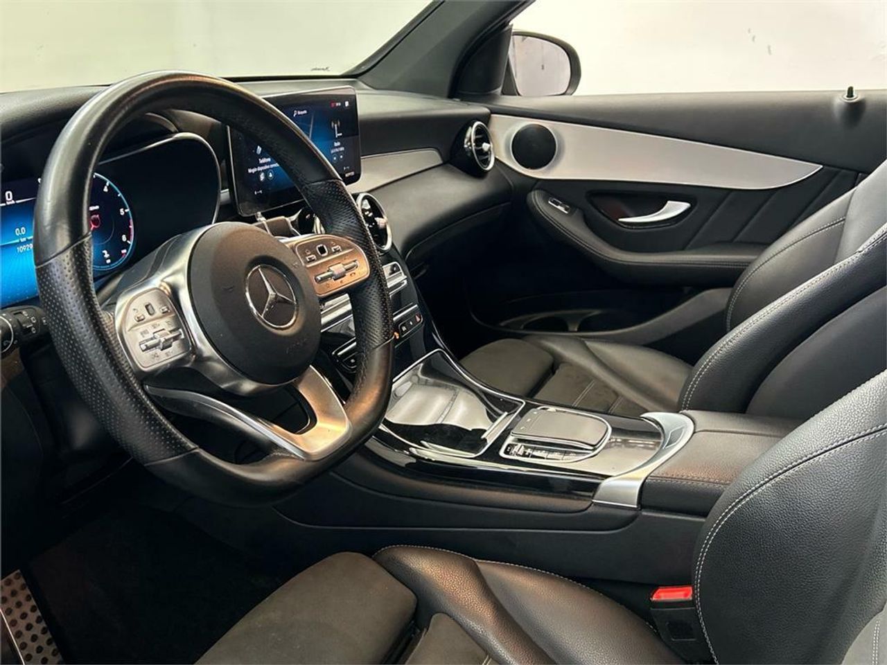 Mercedes GLC 200 d 4Matic AMG Line (EURO 6d) - Foto 2
