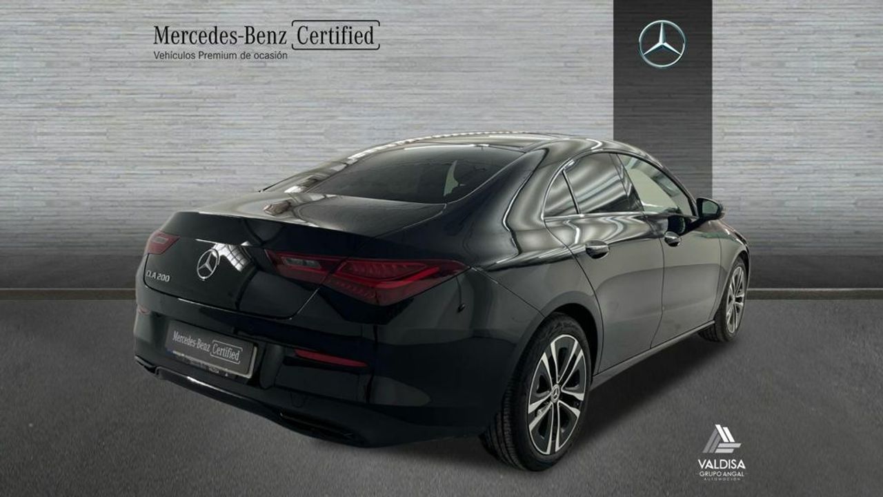 mercedes cla 2025 / foto grande (2)