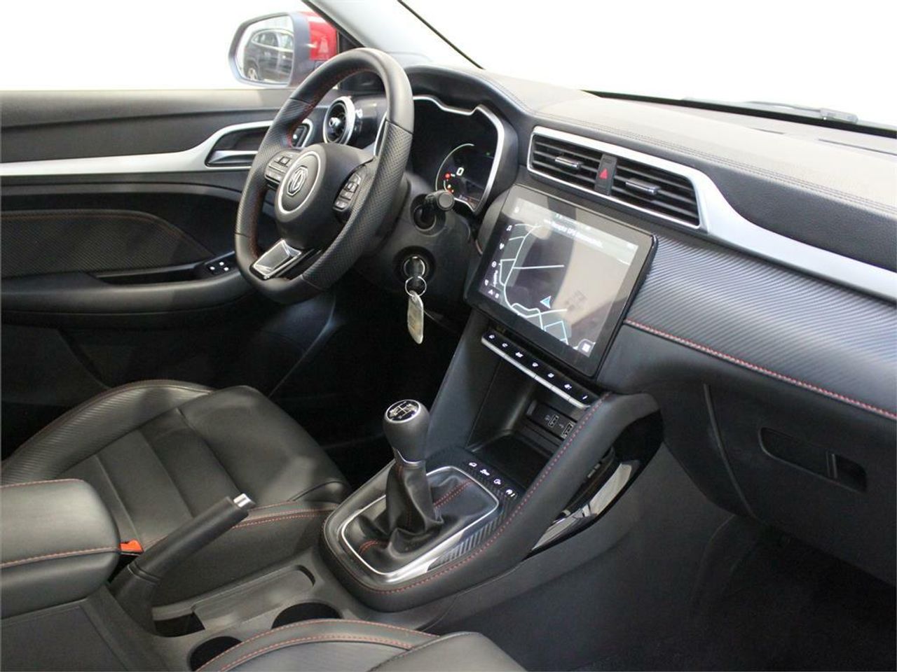 MG ZS 1.5 Luxury - Foto 2