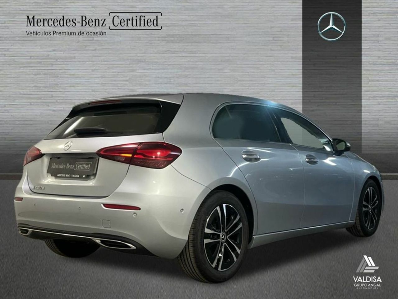 mercedes clase a 2024 / foto grande (2)