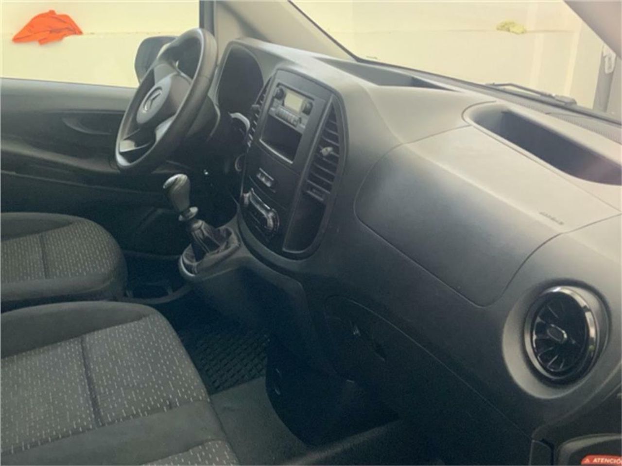 Mercedes Vito 110CDI 75kW furgón Base larga - Foto 2