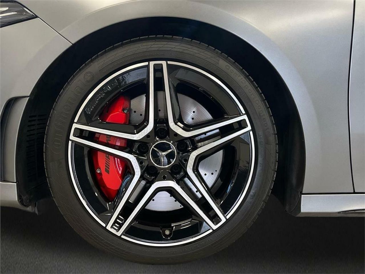 Mercedes Clase A Mercedes-AMG A 35 4MATIC+ - Foto 2
