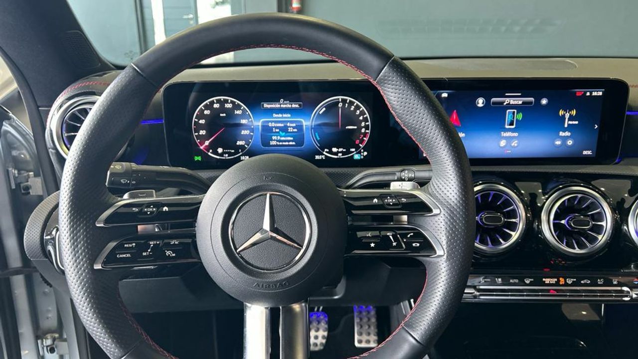 Mercedes CLA 250 e Coupé - Foto 2