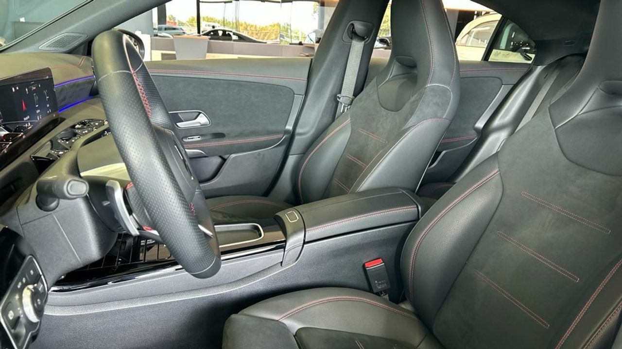 Mercedes CLA 250 e Coupé - Foto 2