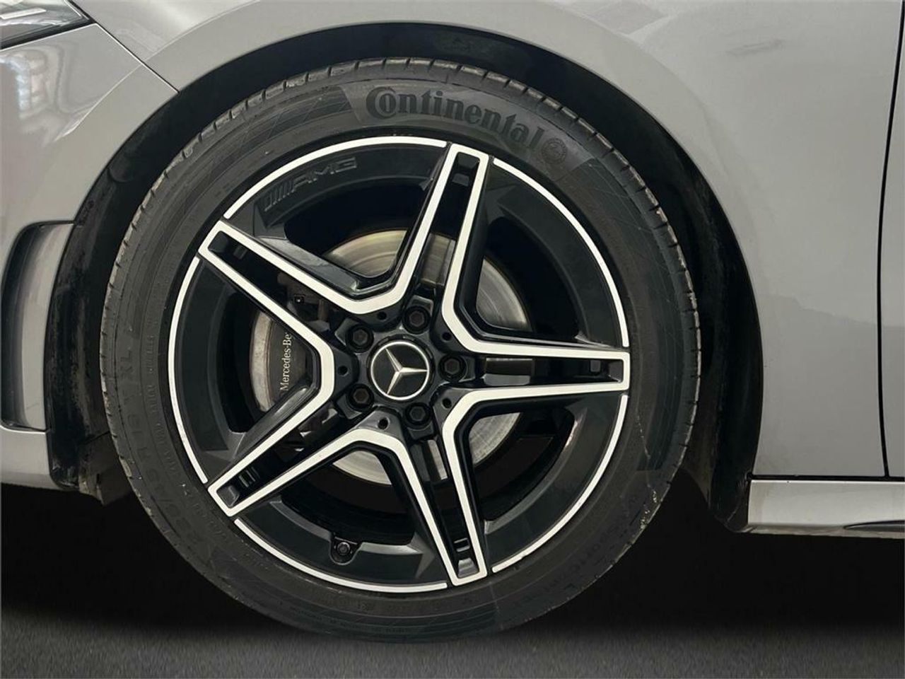 Mercedes Clase A 180 d AMG Line (EURO 6d) - Foto 2
