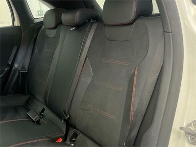 Mercedes GLA 200 d AMG Line (EURO 6d)