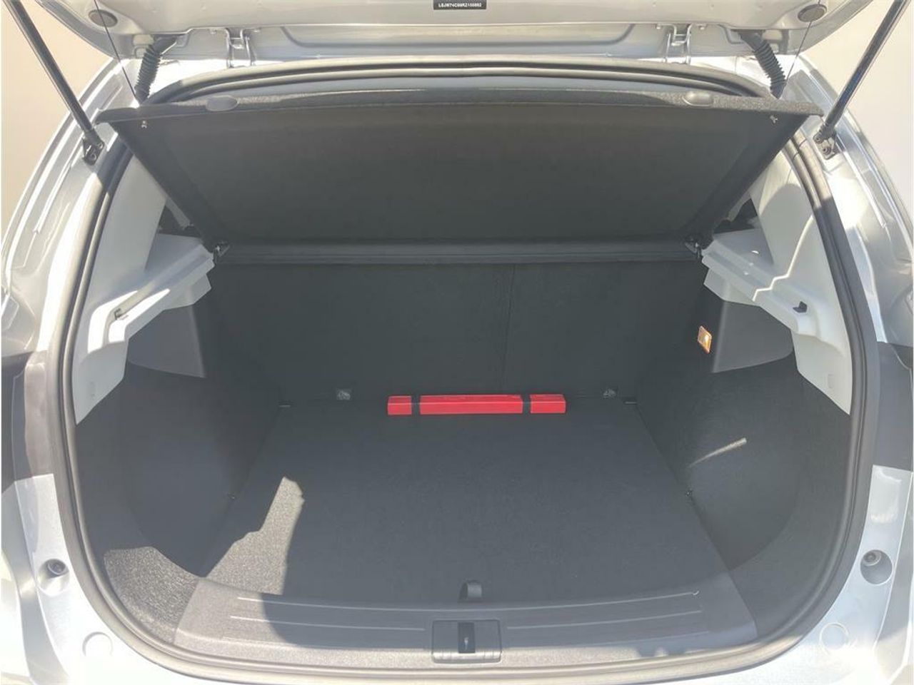 MG ZS 1.5 Luxury - Foto 2