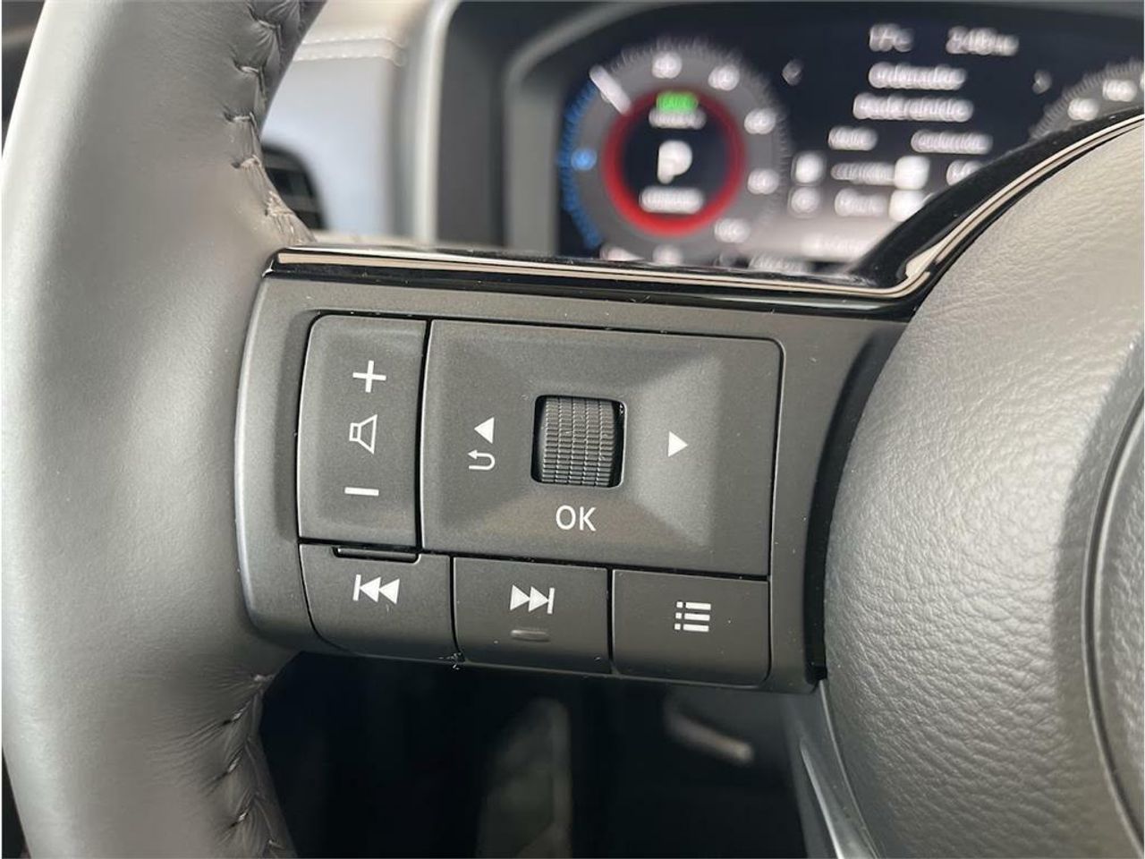 Nissan Qashqai E-POWER 140 KW (190 CV) Tekna+ - Foto 2