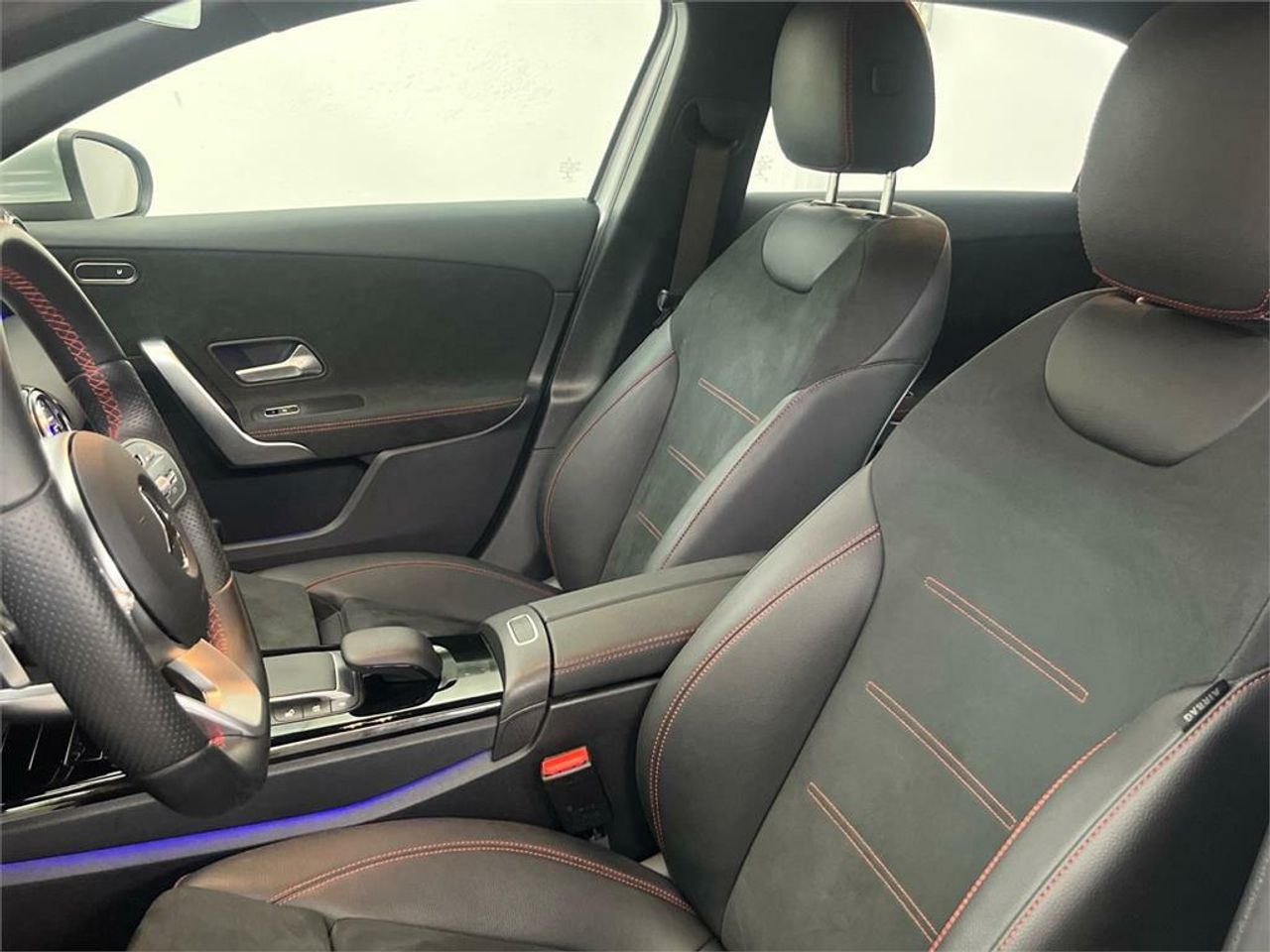 Mercedes Clase A A 250 e Sedan AMG Line (EURO 6d) - Foto 2